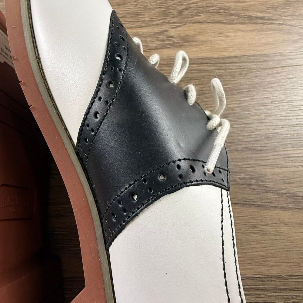 Eastland Sadie Saddle Shoes Womens Black White Leather Oxford Memory Foam 11 - Picture 10 of 13
